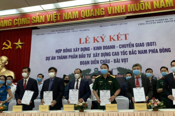 ky_ket_hop_dong_dien_chau_bai_vot_bgt