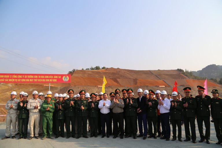 z4137770365651_aae285d35da69d1d6251954e09913f14