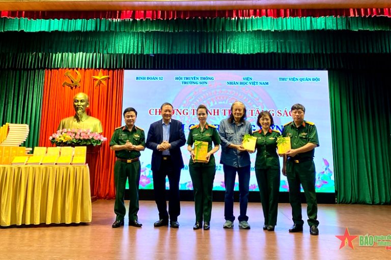 d4e1ffe4-5ae6-4904-96de-c44b2a571bf3