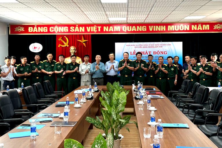 z4346839573174_2024d629af3e830b8d7e972a9cb8f599