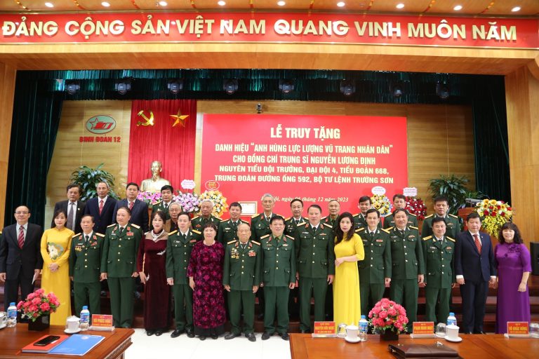 z4949229538210_57f4ac0f21a85a013a9375d30fd46583