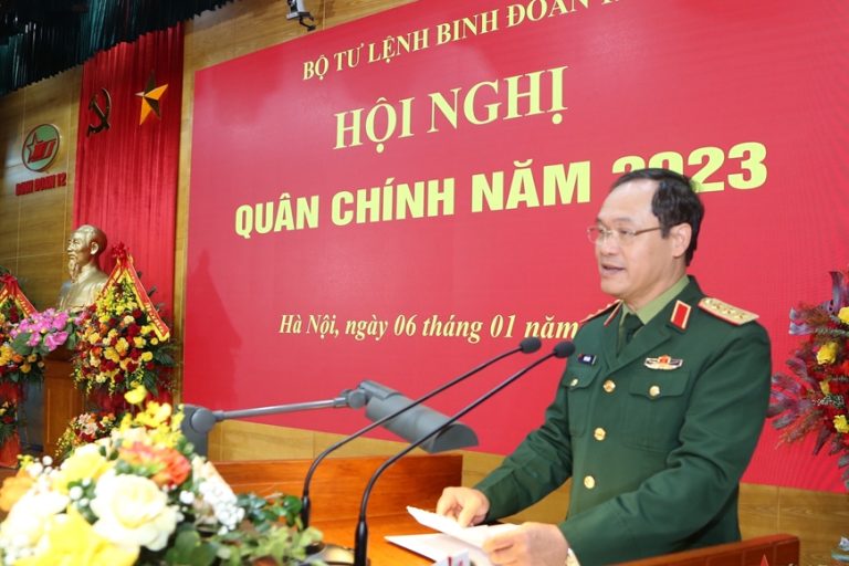 anh 2 tin binh doan 12