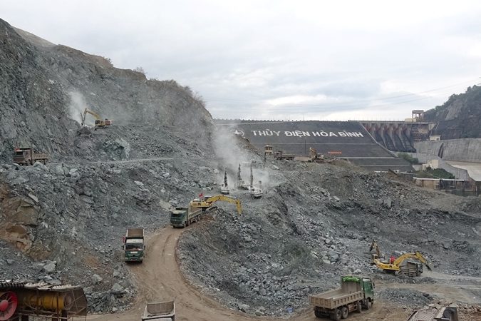 z5100670396435-214699eaa56fb5b4d79a44ff5068dece