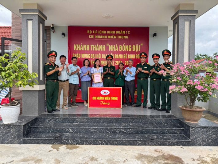 z6830355914080_92f7225f5c60e9795c1544e8c21e762a