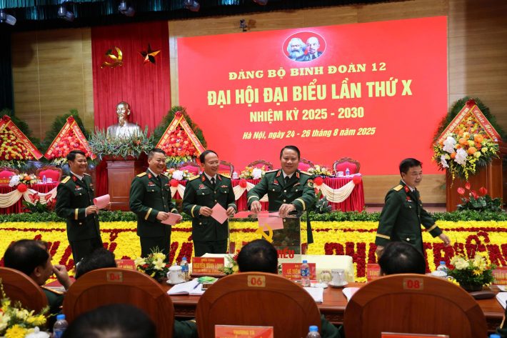 z6943442439701_23c8bc7aa1bd61413e485a97544198c3