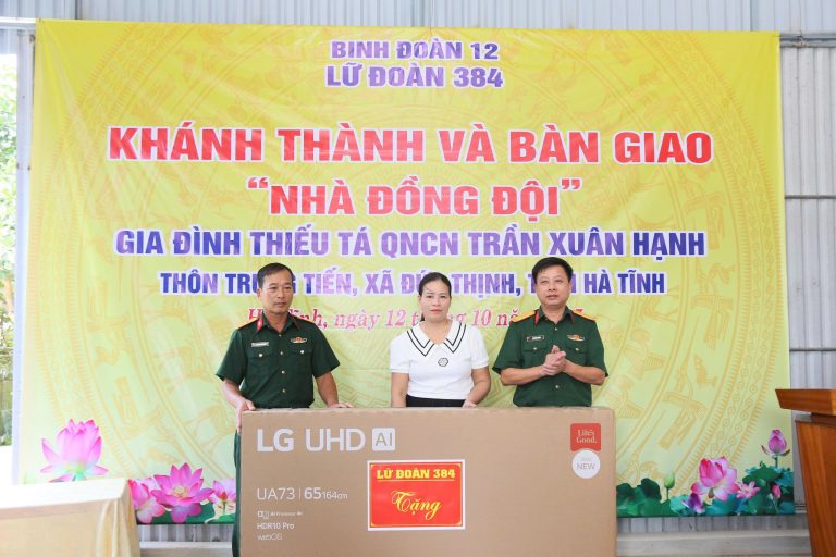 z7114708772632_4cb71840319c1242a0827c54cd31ad19