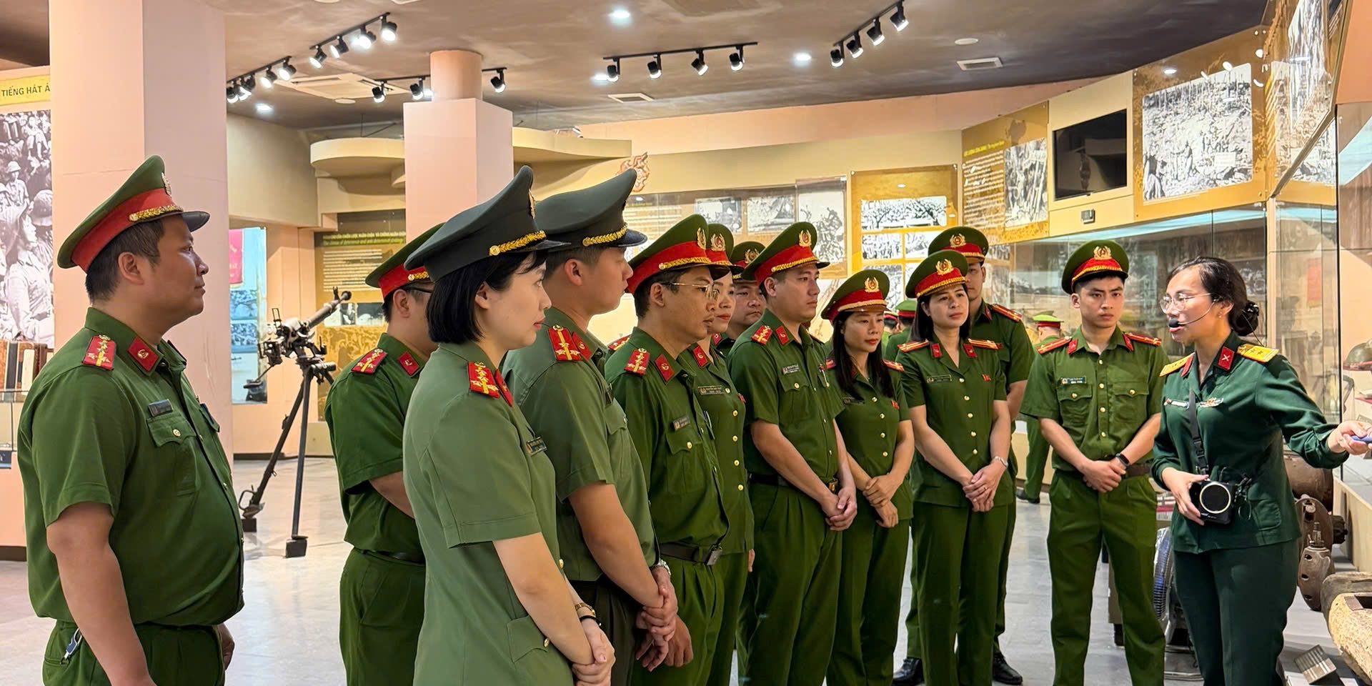 z7666350673456_c34cca9efbeb79e2831acf78a8f0260a